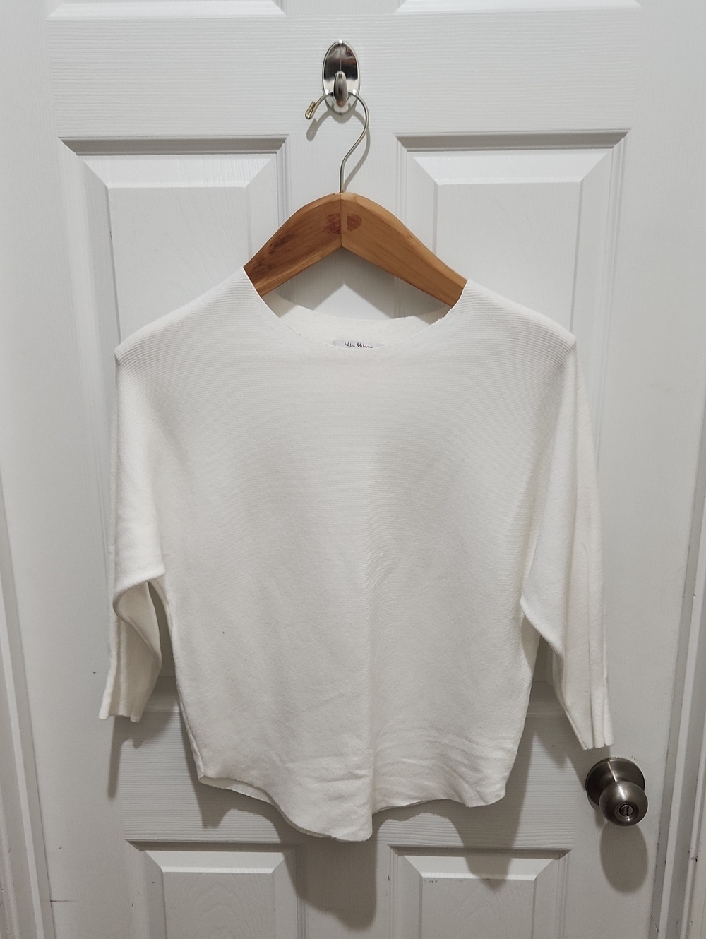 Women's White Scoop Neck Sweater